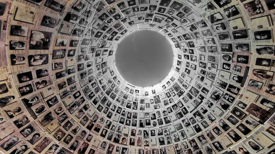 Hall of Names, Yad Vashem/CC BY-SA 3.0